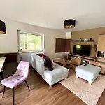 Haus Mit Sauna Am Waldrand - Naehe Brombachsee Altmuehlsee 別荘 Windsbach