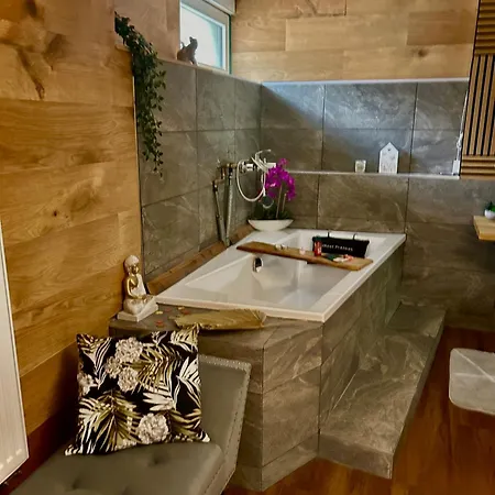 Haus Mit Sauna Am Waldrand - Naehe Brombachsee Altmuehlsee Σπίτι διακοπών *